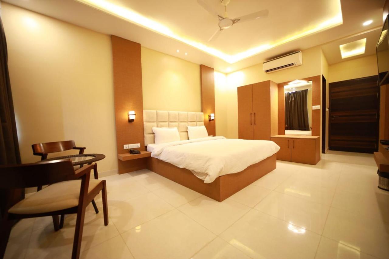 Hotel Neerja Inn جايبور المظهر الخارجي الصورة